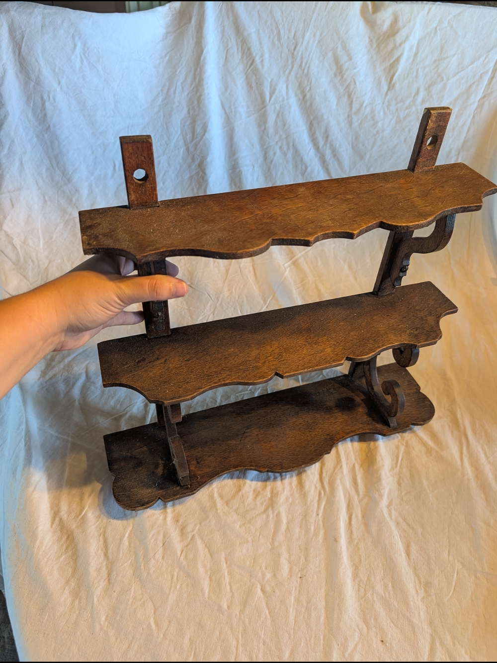 2/80$ Vintage Brown Tiered Wall Display Shelf